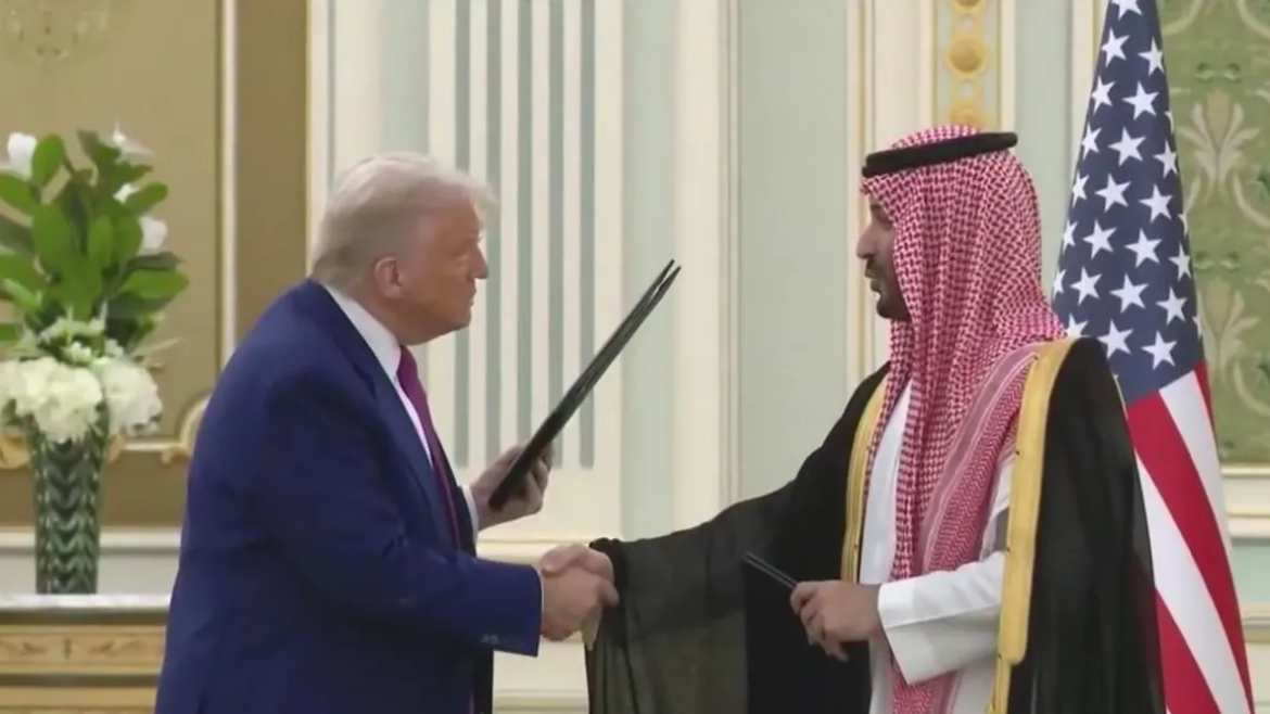 Trump kicks off Middle East tour with visit to Saudi Arabia